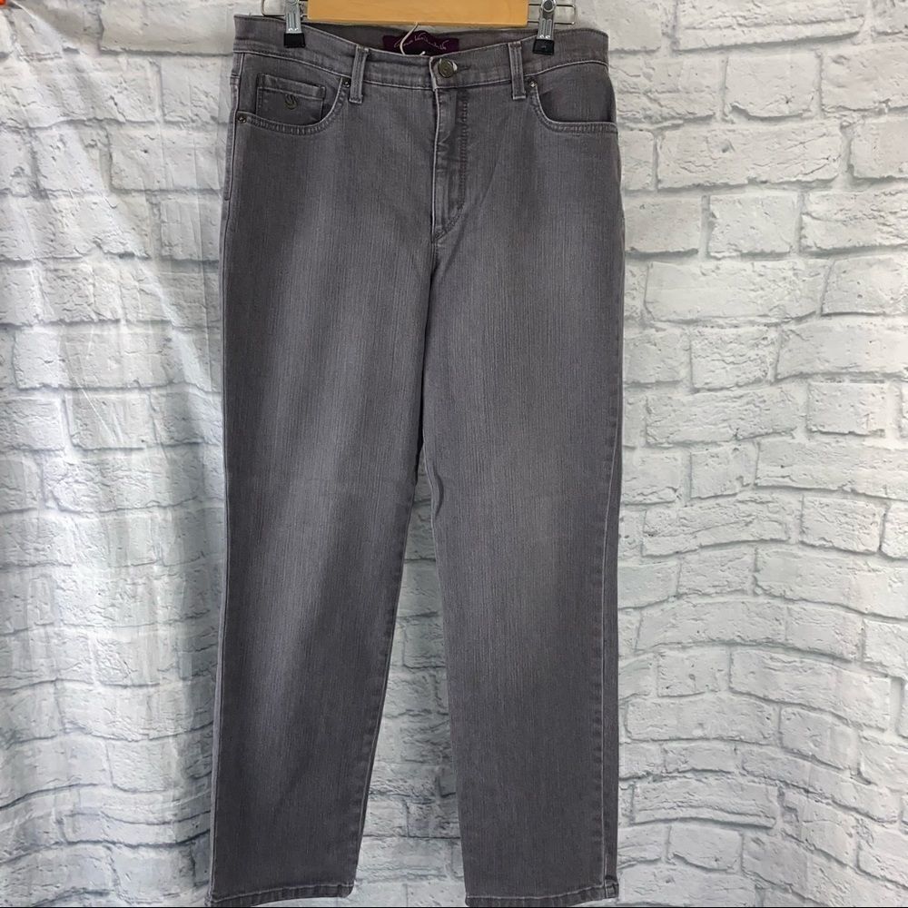 Gloria Vanderbilt Amanda jeans size 10 short women